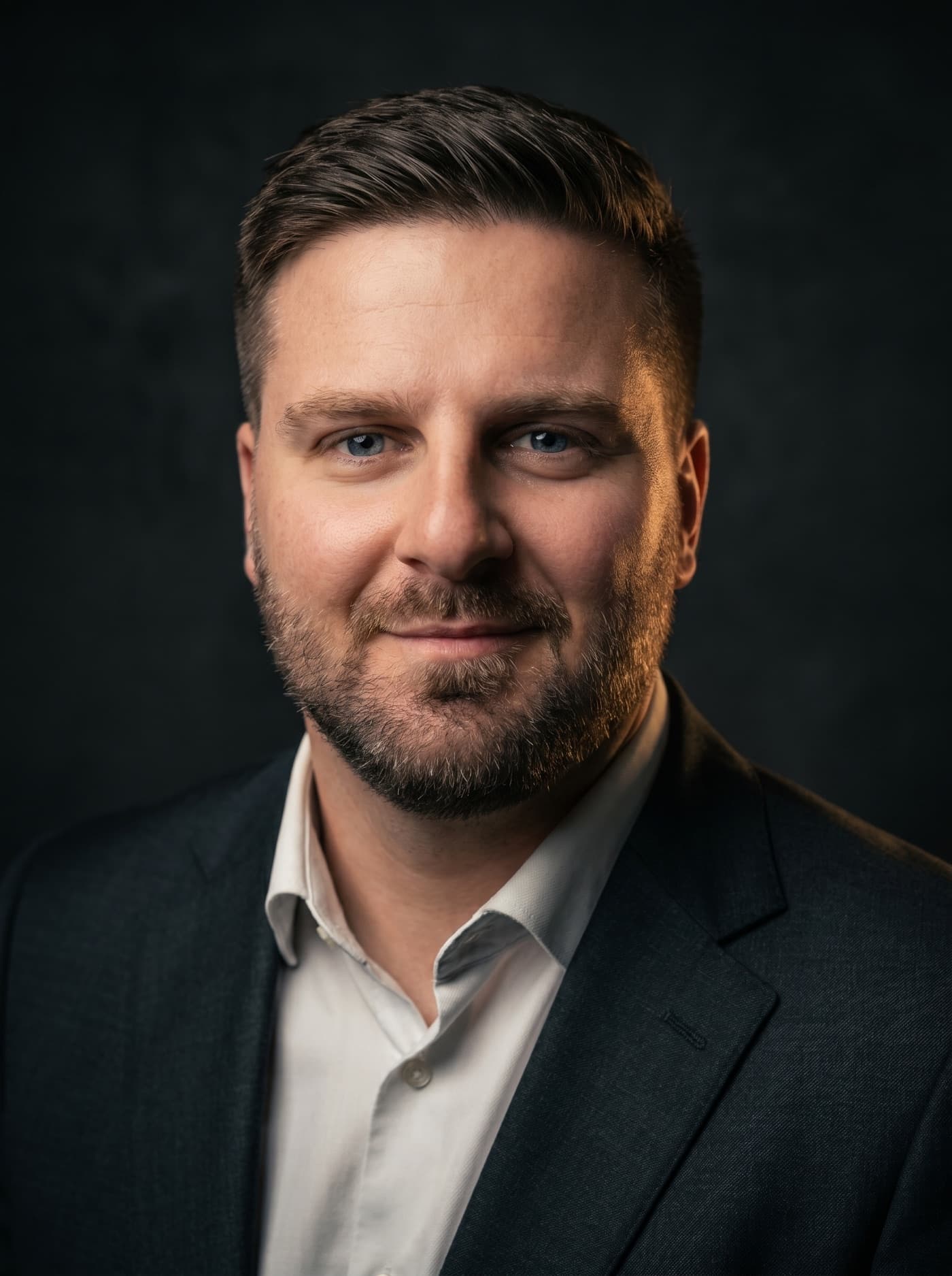 Marko Đokić — Finansijski savetnik